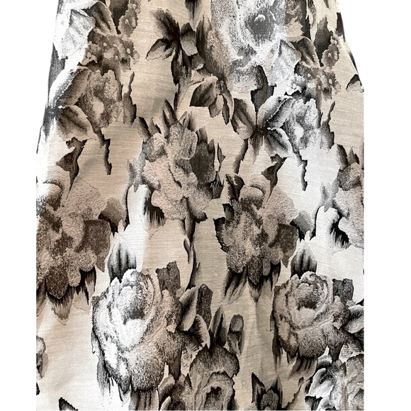 ADDITION ELLE - Love & Legend Grey & Black Rose Floral Printed Mid Length Skirt - Picture 11 of 14